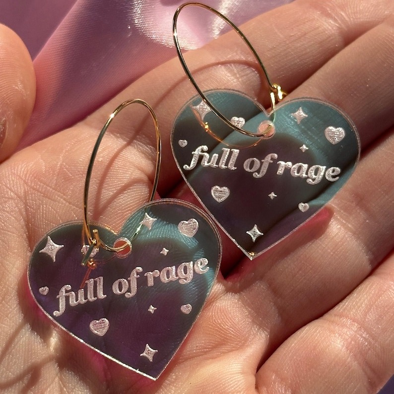 😍Glisten with Grace: Iridescent Heart Hoop Earrings✨