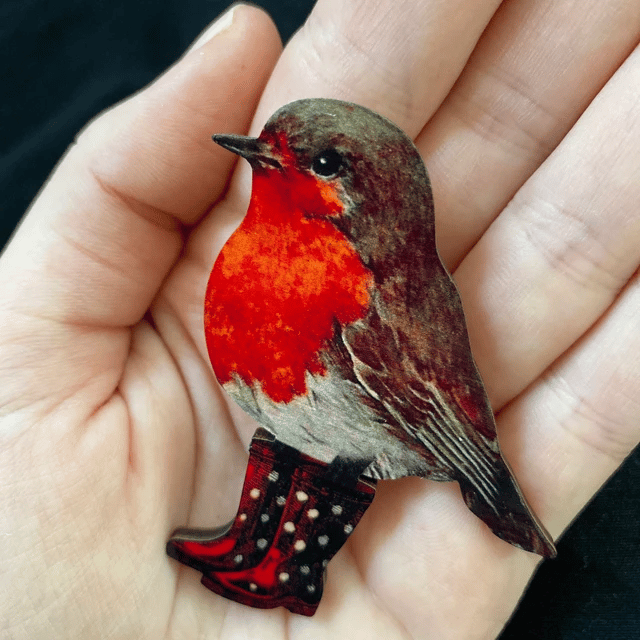 Robin Wooden Brooch