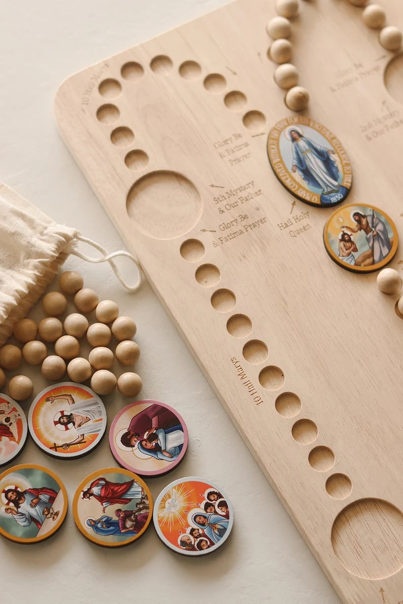 🔥LAST DAY SALE 50% OFF✝️Wooden Family Prayer Rosary Boards🎁The Best Gift For Children