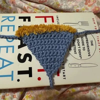 👙Crochet Book Bra Bookmark🩲