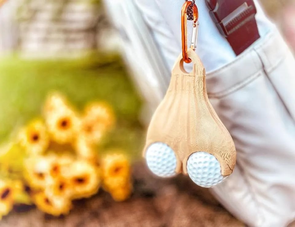 🏌‍♂ Golf Ball Testicle Sac – The Funniest Gift for Golfers! 😂