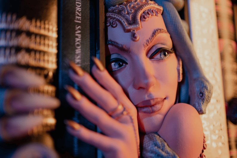 🐍Medusa Book Nook