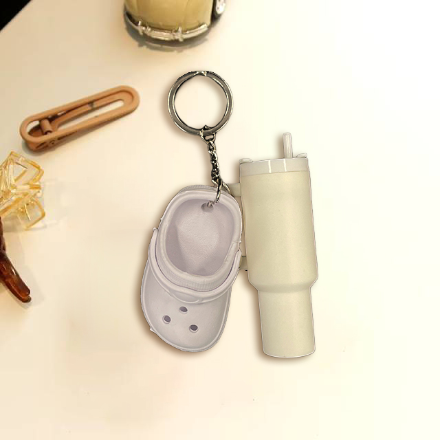 Mini cup + Crocs keychain