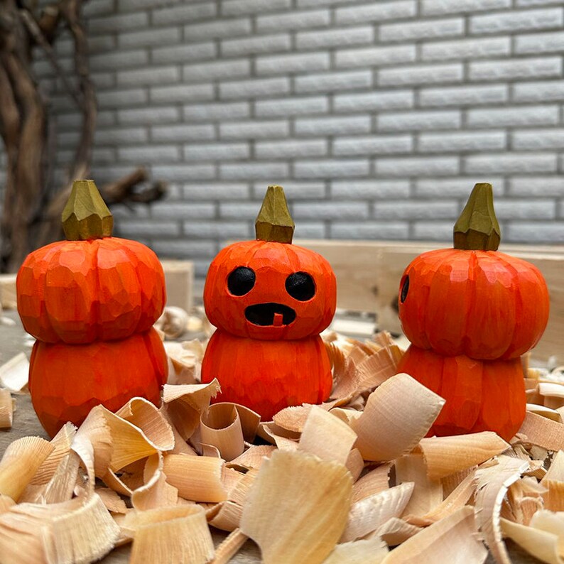 Halloween Wooden Carving Pumpkin Sculpture