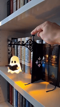 👻Lampa s duchmi na poličke