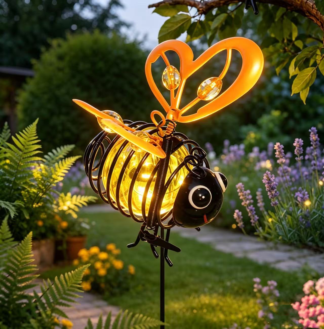 🌙🍃🪴 LIMITED-TIME 50% OFF! Hanging Solar Bee Light – Warm Amber Glow, Flicker-Free, Spread Joy Day and Night 🌞🌜