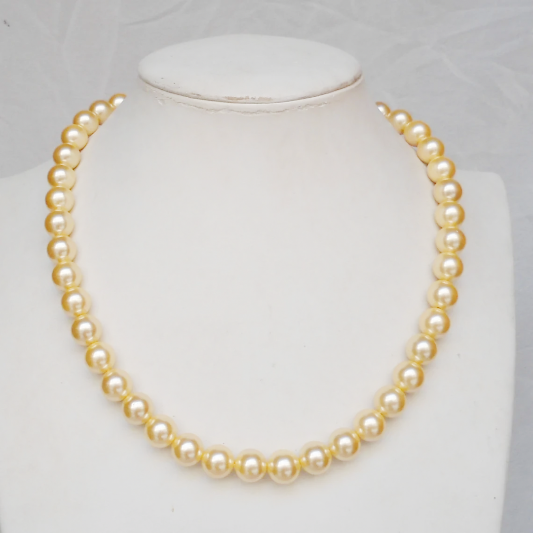 ✨ Luxury Shine, Classic Elegance – Japanese Akoya Pearls