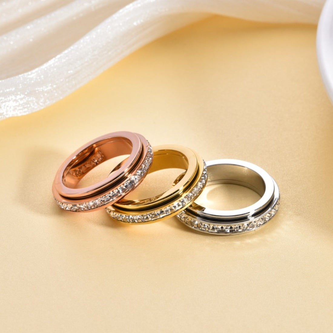 Nollist  Anxiety Ring