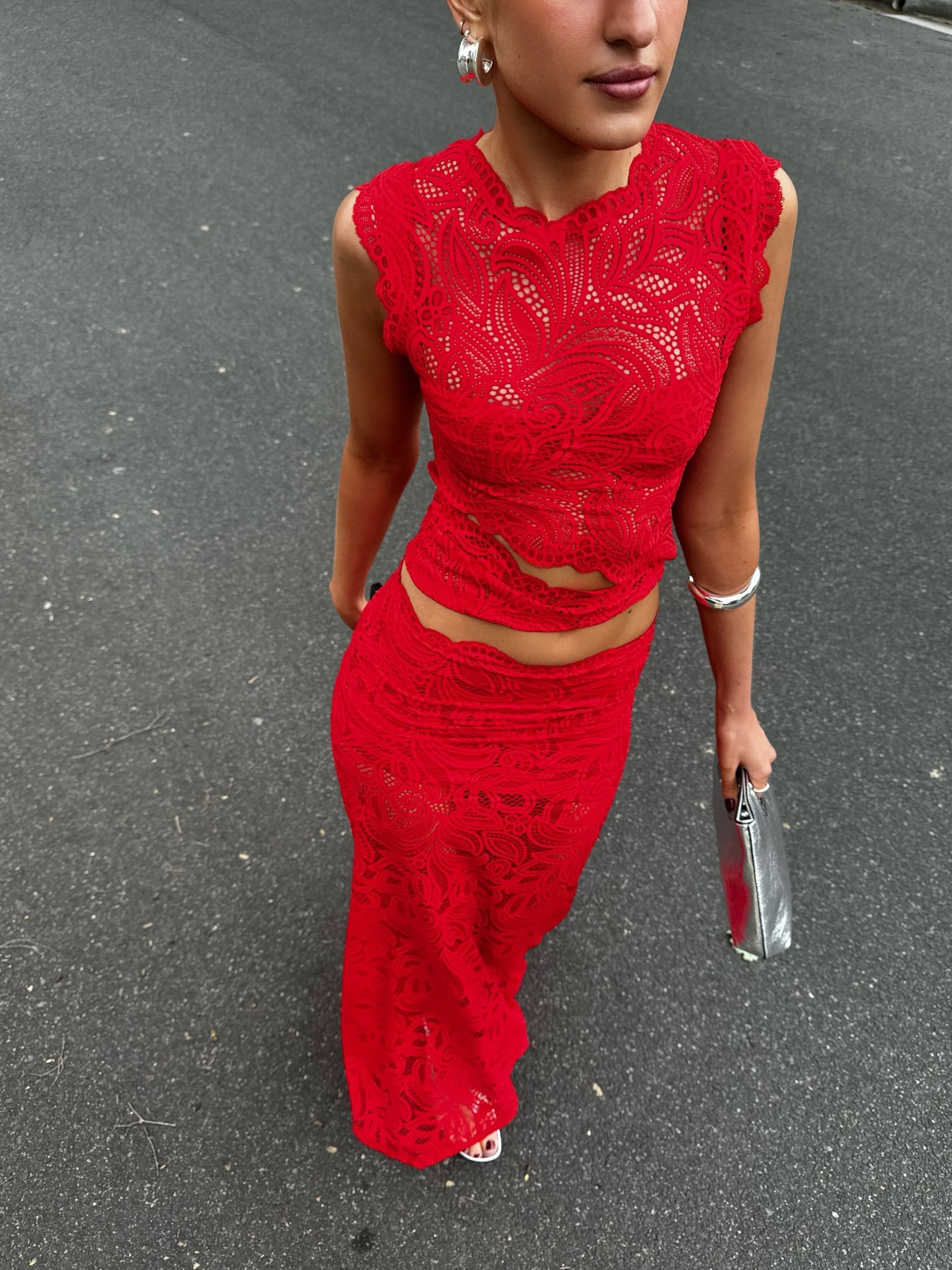 Elegant Lace Vacation Set