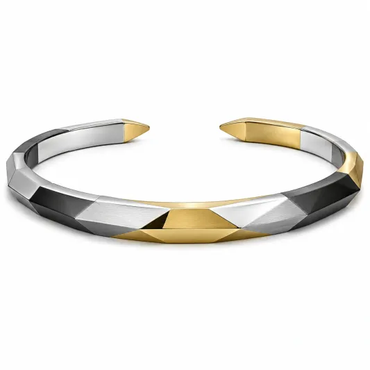 Moderner Facettierter Armreif in Gold, Silber und Schwarz-irmandrix