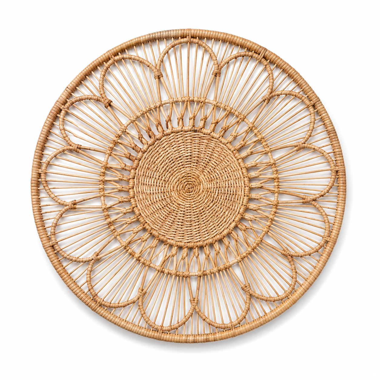 Runde Wanddekoration aus Rattan Natur 65 cm im Boho Stil-AuristonHome