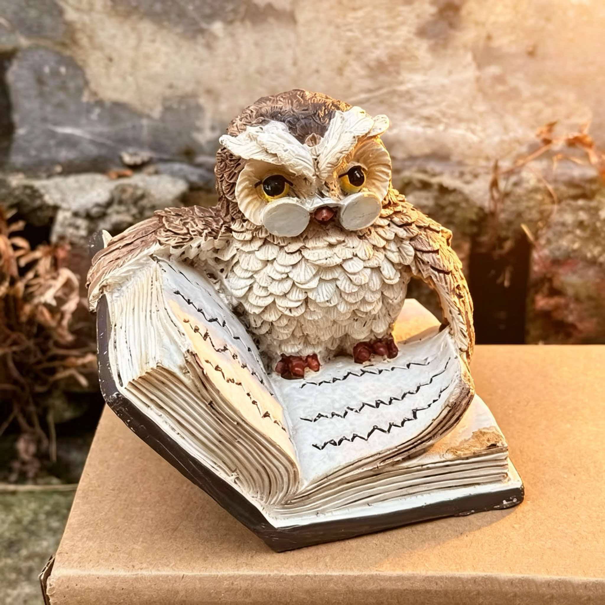 Ifchooseu- 2 Resin Owl Reading Book Home Decor Ornaments, Holiday Gift, Bonsai Decoration