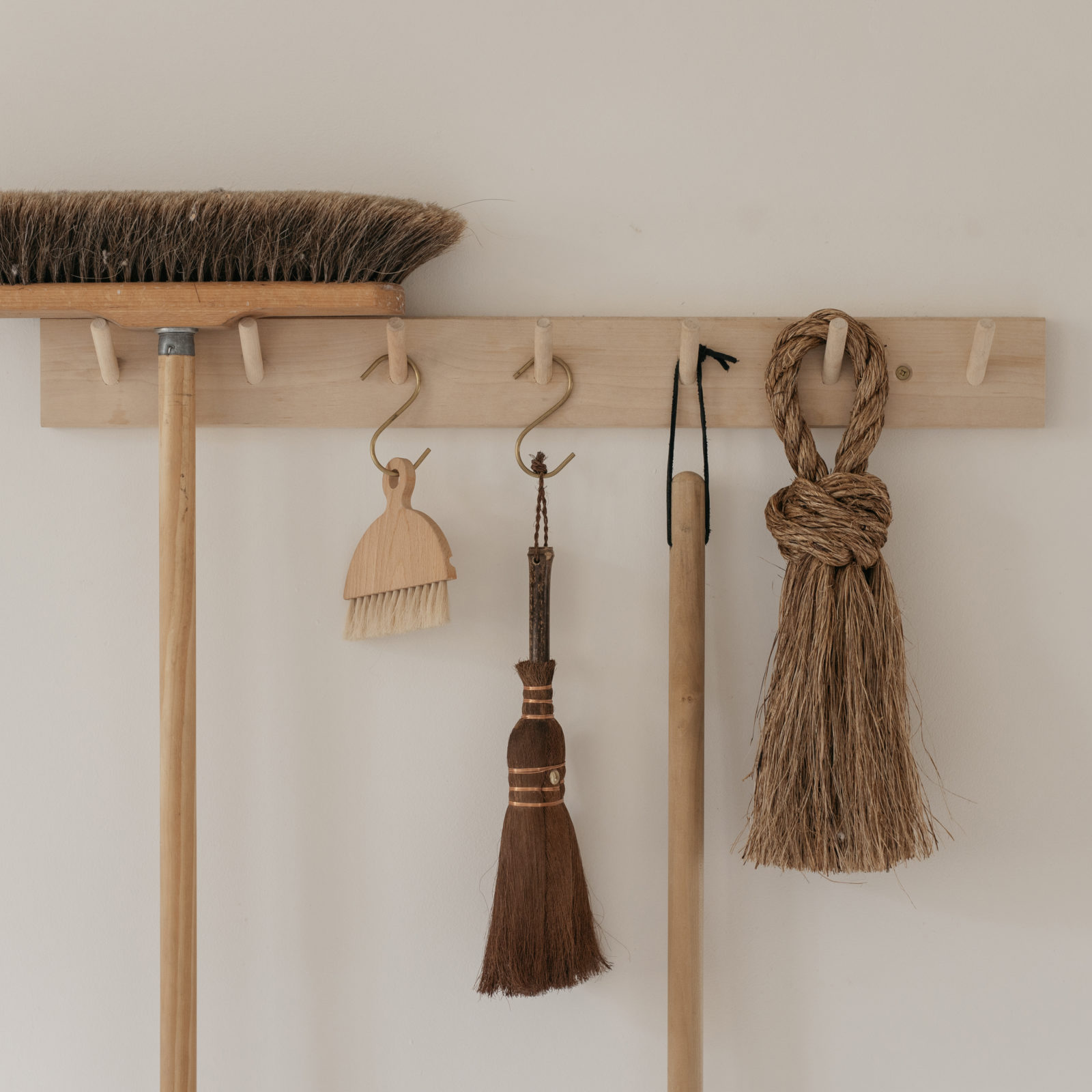 peg rail – different sizes available