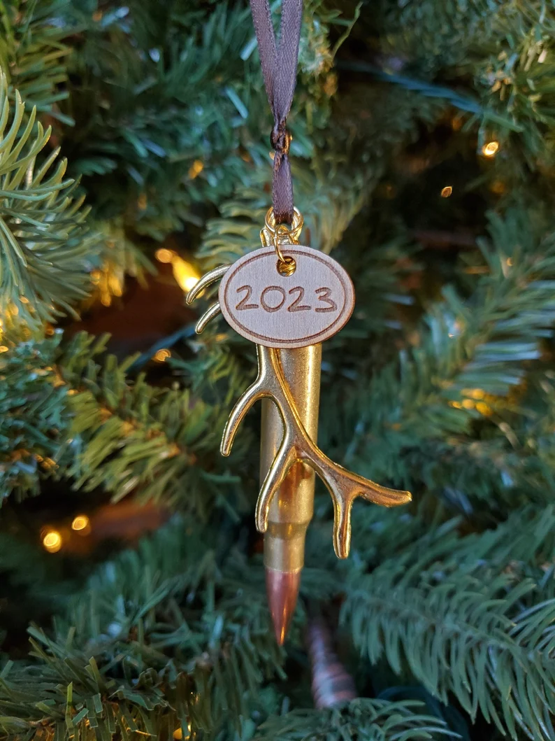 2023 Hunting Christmas Ornament