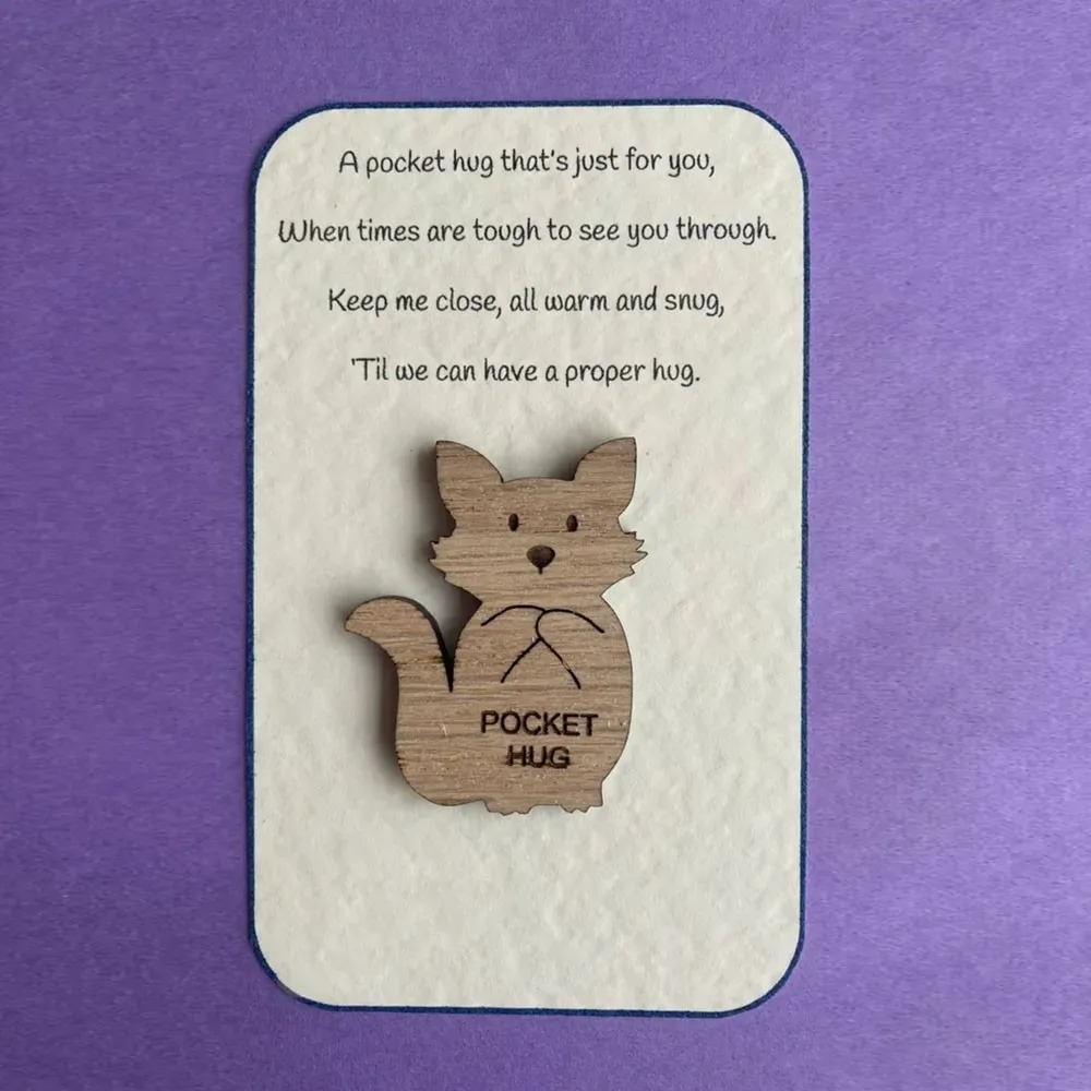 💕Pocket Hug Wooden Token💑