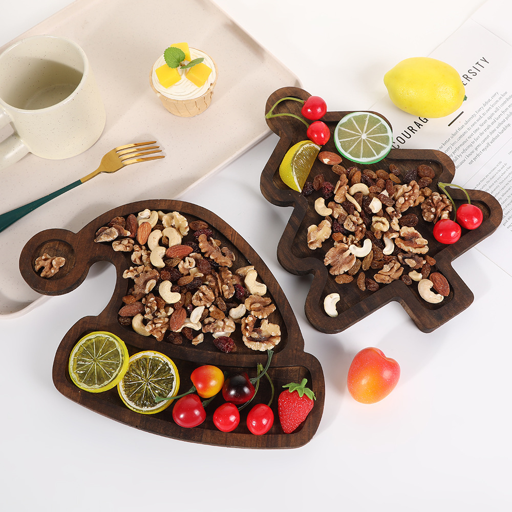 🎄Cute Home Made Wooden Christmas 🍓Fruit Dinner Plate🍽️