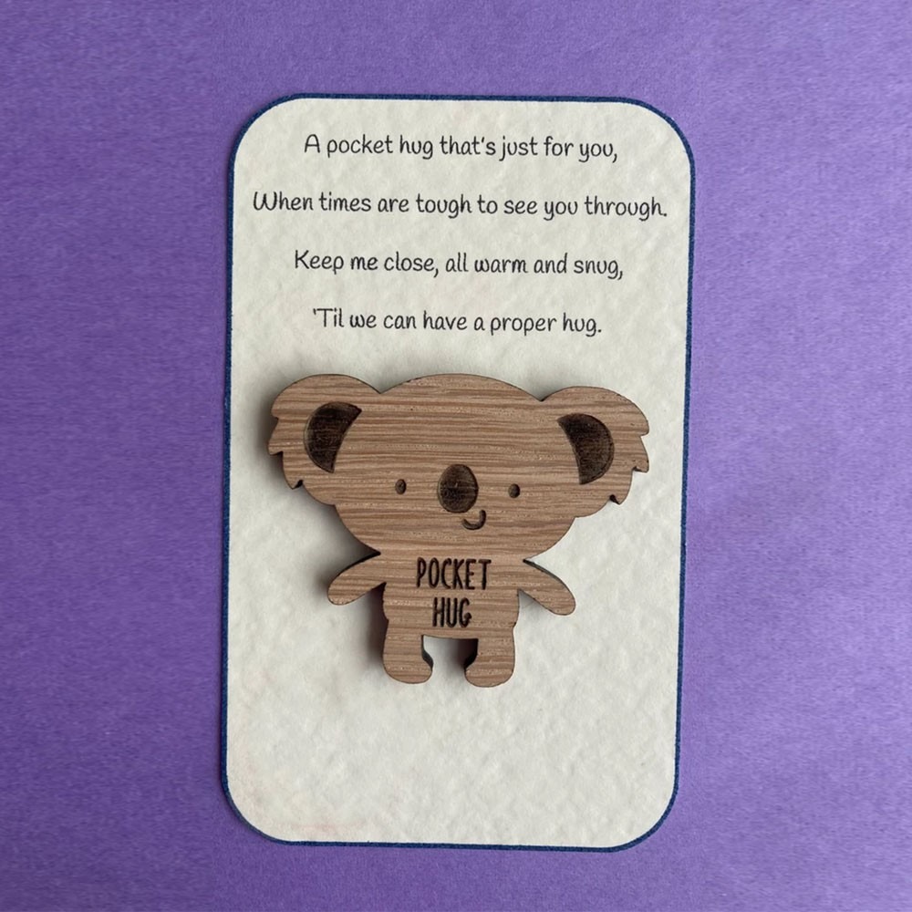💕Pocket Hug Wooden Token💑