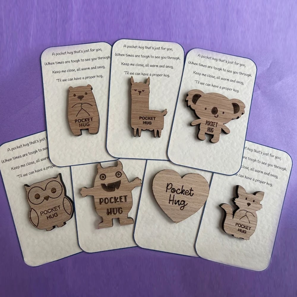 💕Pocket Hug Wooden Token💑