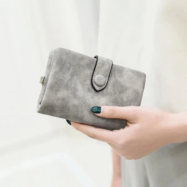 ☀️Mother's Day Hot Sale - Small Trifold Leather Wallet for Women
