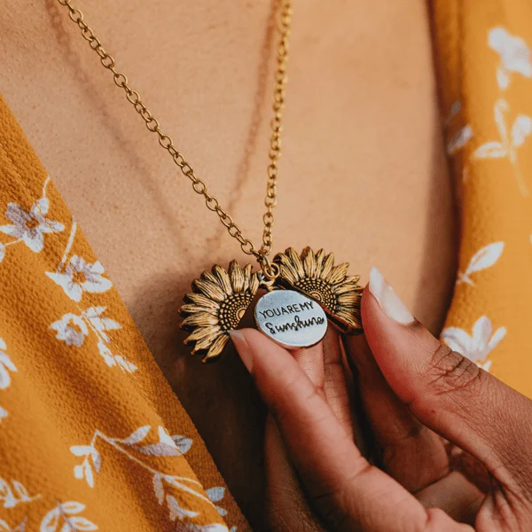🎄Christmas Pre-sale🎁"You Are My Sunshine" Sunflower Necklace🌻