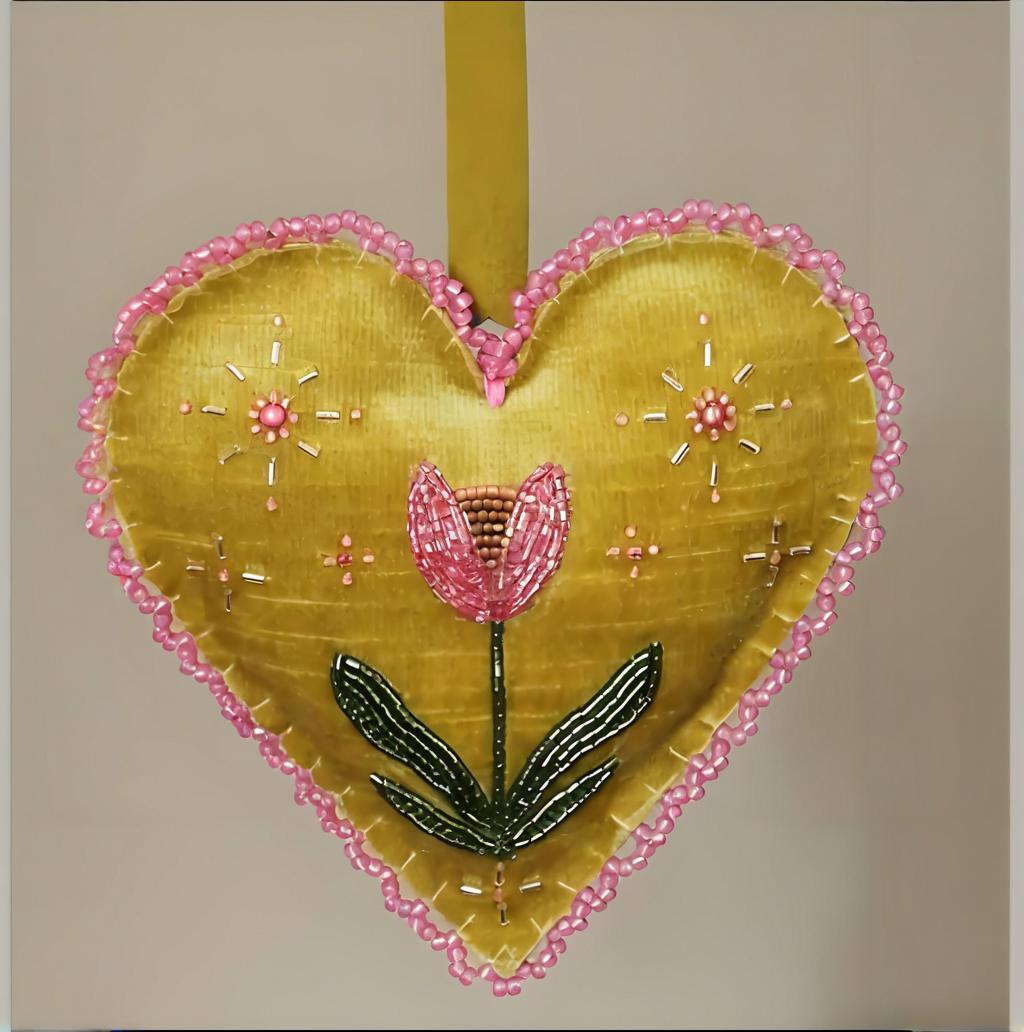💖Handmade Beaded Heart Ornament
