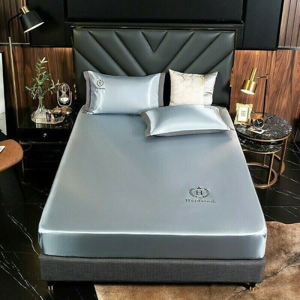 Ice Silk Bed Sheet 🎁Summer Promotion-Free Pillowcase & 49% OFF 🎁