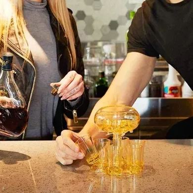 💥HOT SALE 50% OFF - Party Pouring Artifact🥂6 Shot Glass Dispenser and Holder