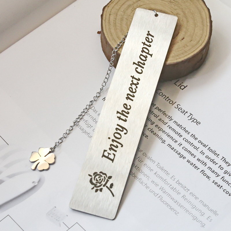 📖Read Books ~ Stainless Steel "Four Leaf Clover" Bookmark Gift