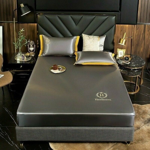 Ice Silk Bed Sheet 🎁Summer Promotion-Free Pillowcase & 49% OFF 🎁