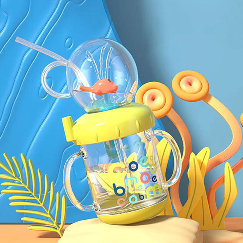 BABY DRINKING CUP WITH WHALE SQUIRT🐳