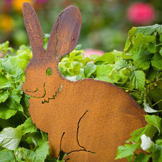 Metal Mama Bunny Garden Stake