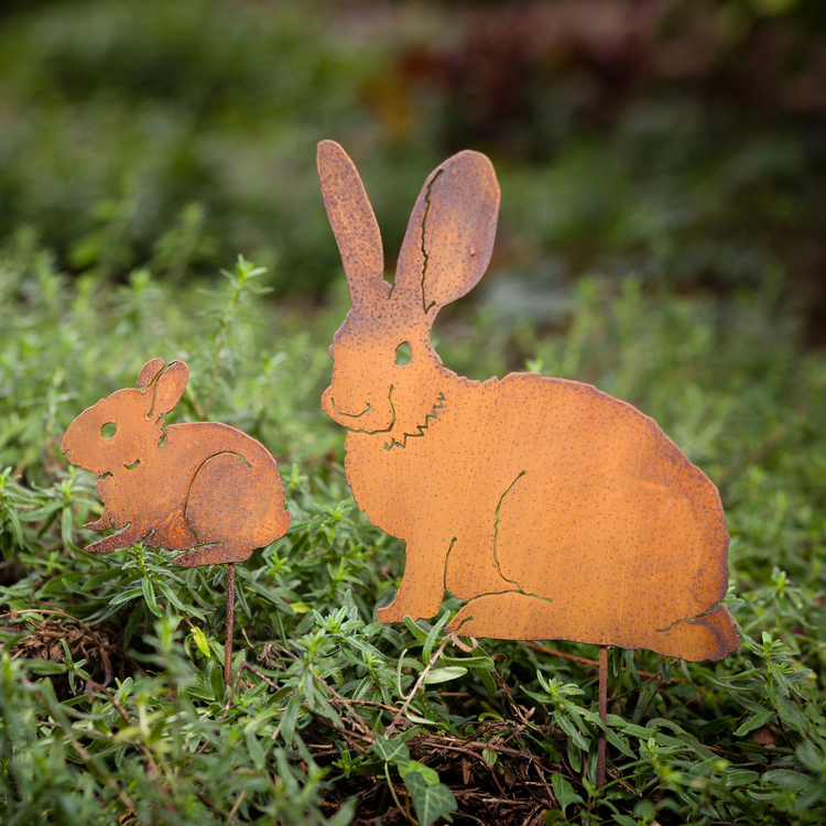 Metal Mama Bunny Garden Stake