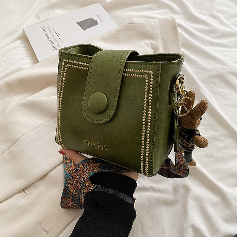🔥Hot Sale👜Leather Vintage Fashion Bag with Adjustable Wider Shoulder Strap