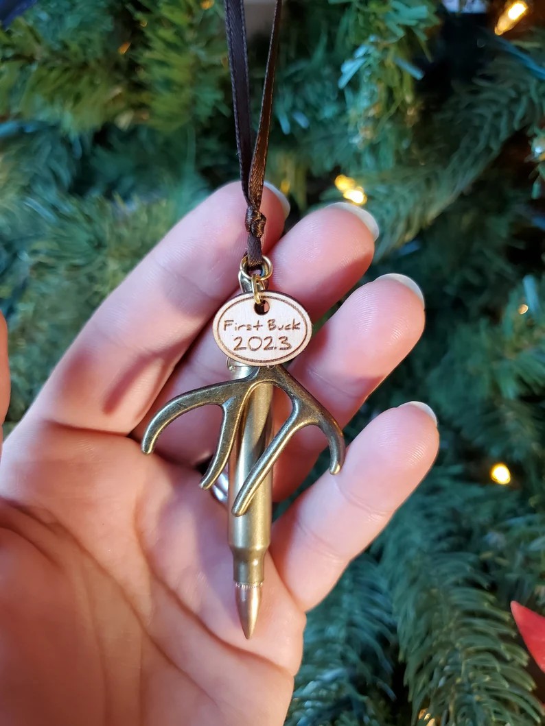 2023 Hunting Christmas Ornament