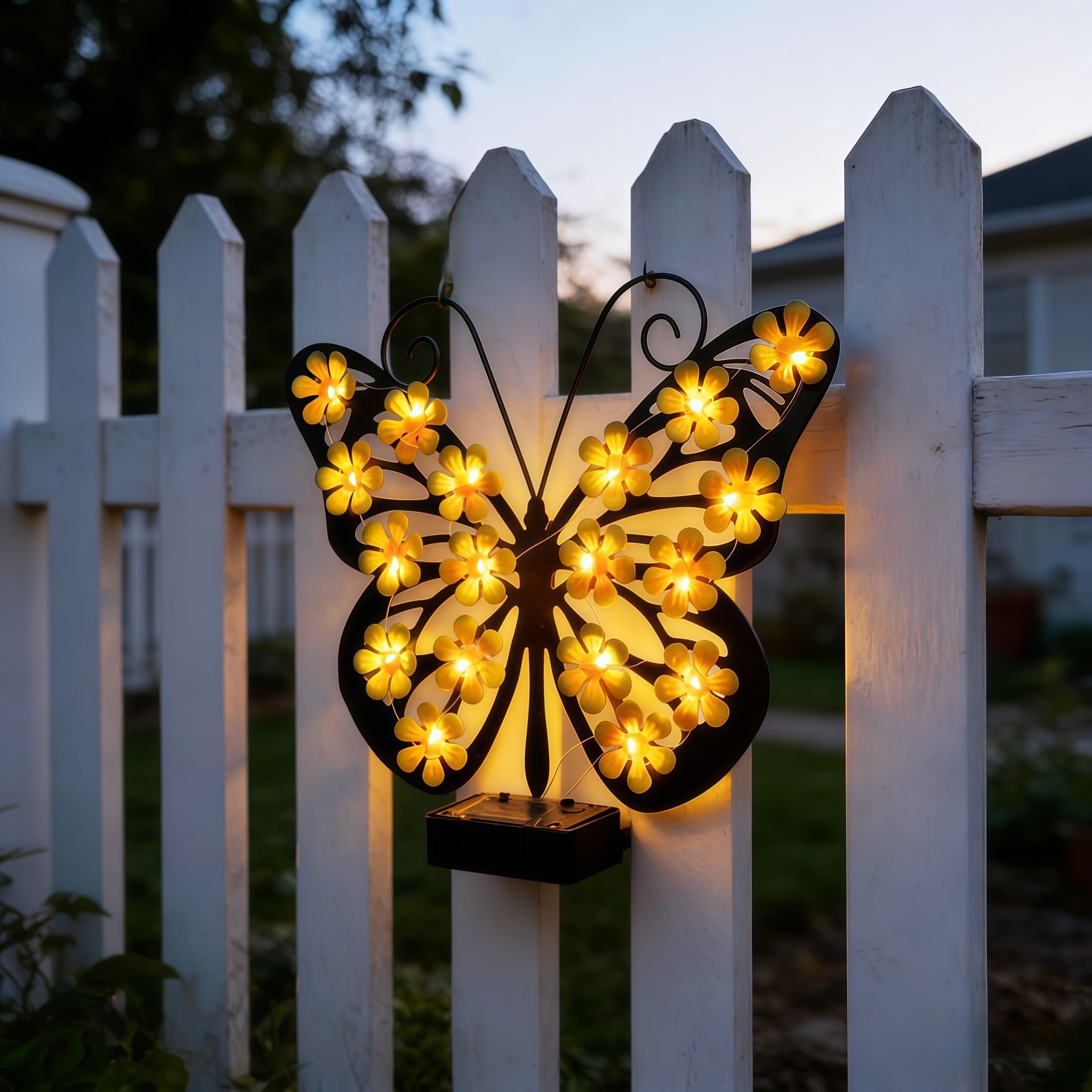 Solar Butterfly Shadow Projection Wall Light – Waterproof LED Garden Decor for Patio & Fence