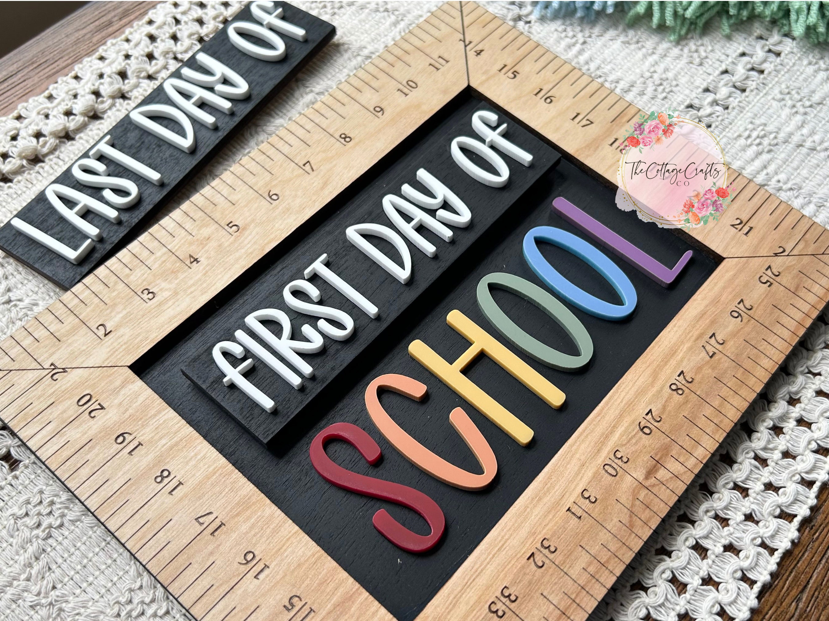 Reusable First & Last Day of School Sign – Interchangeable Back to School Photo Prop for Kids