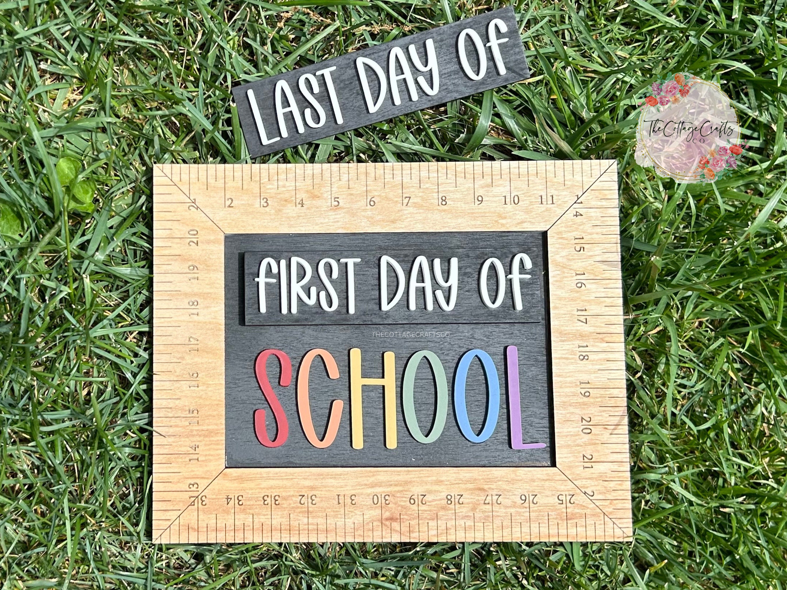Reusable First & Last Day of School Sign – Interchangeable Back to School Photo Prop for Kids