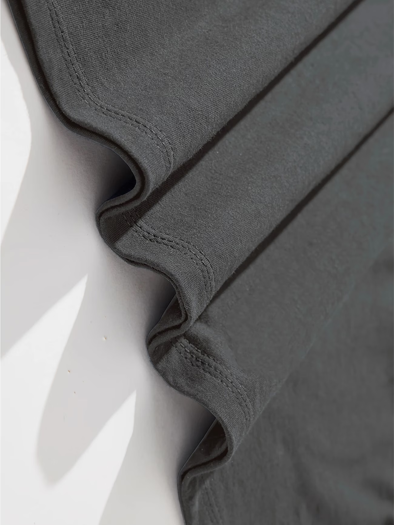 ⭐Heute 50% Rabatt - 🔥Herren T-Shirt aus 100% Baumwolle – Leichtes Slim-Fit Kurzarmshirt mit Rundhalsausschnitt für den Sommer