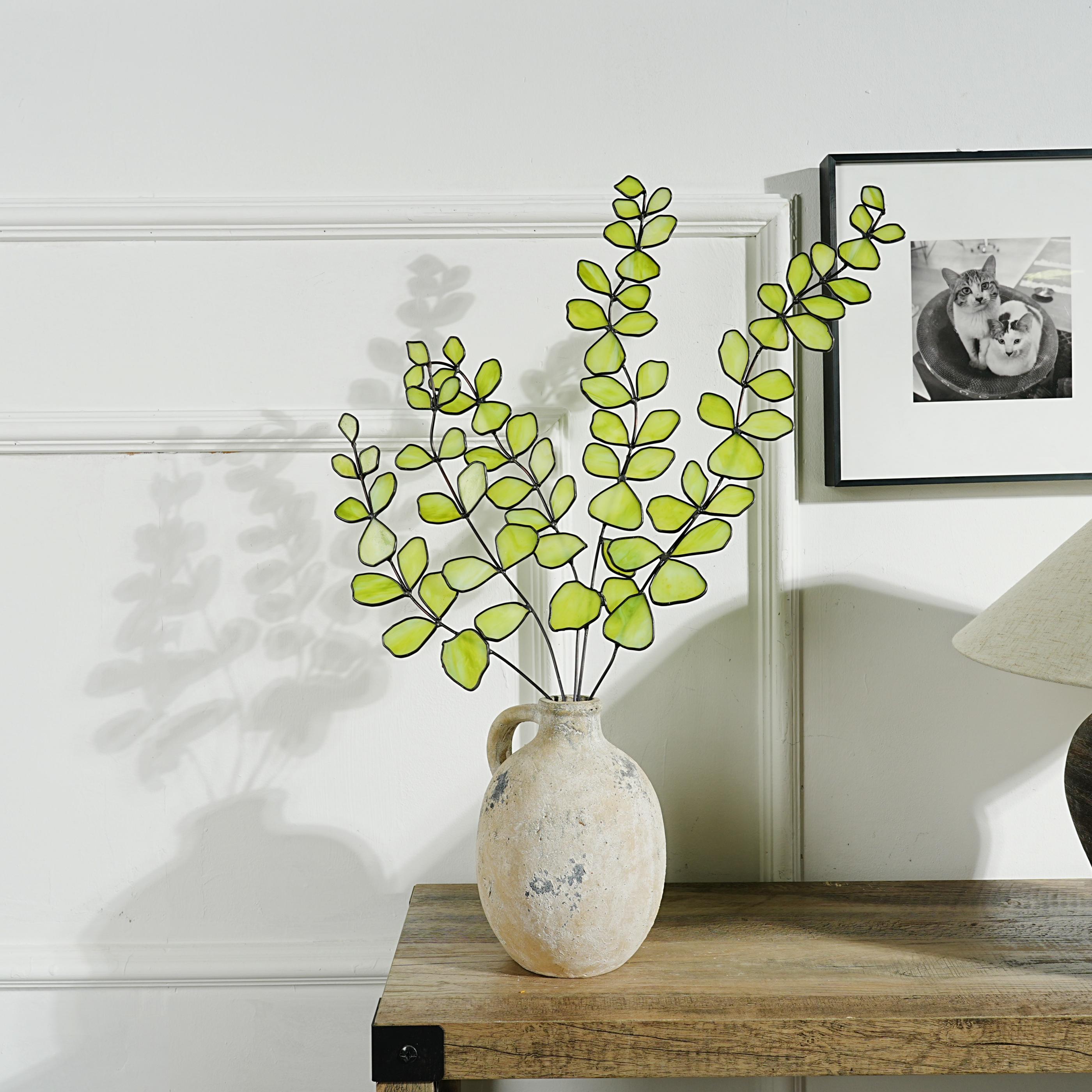 Décoration en vitrail eucalyptus, pièce végétale pour intérieur naturel