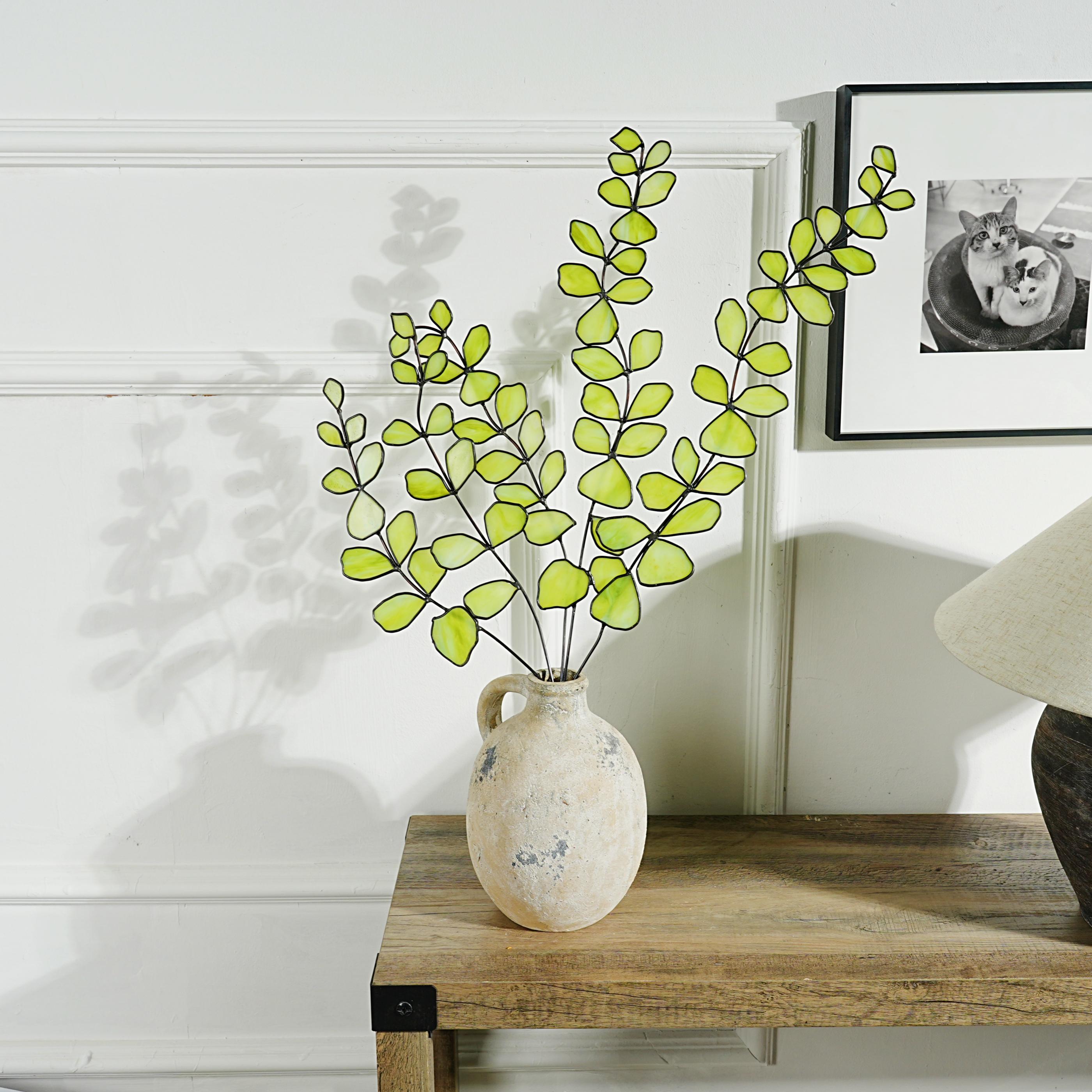 Décoration en vitrail eucalyptus, pièce végétale pour intérieur naturel