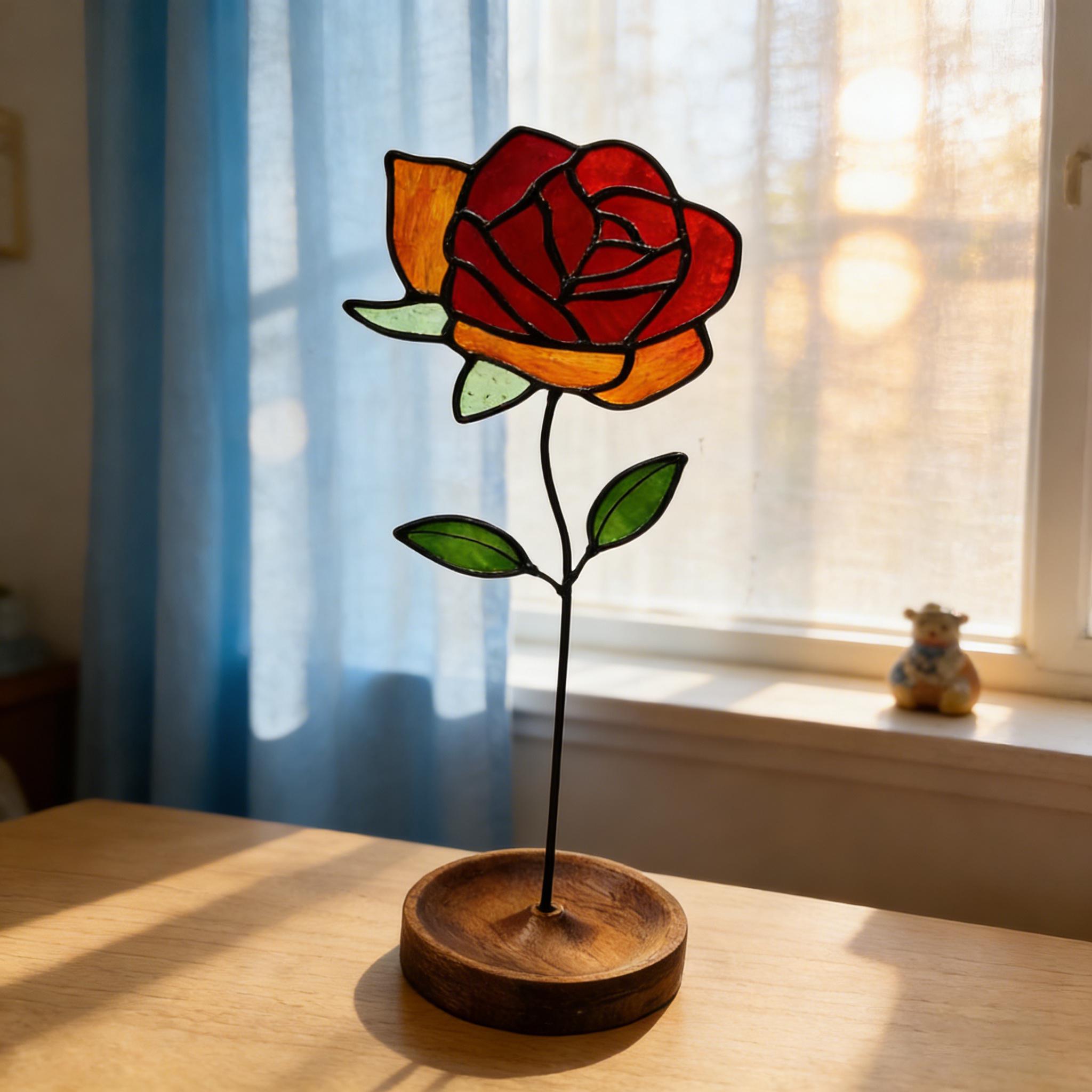 Ornement en verre teinté en forme de rose, idéal pour la décoration de rebord de fenêtre