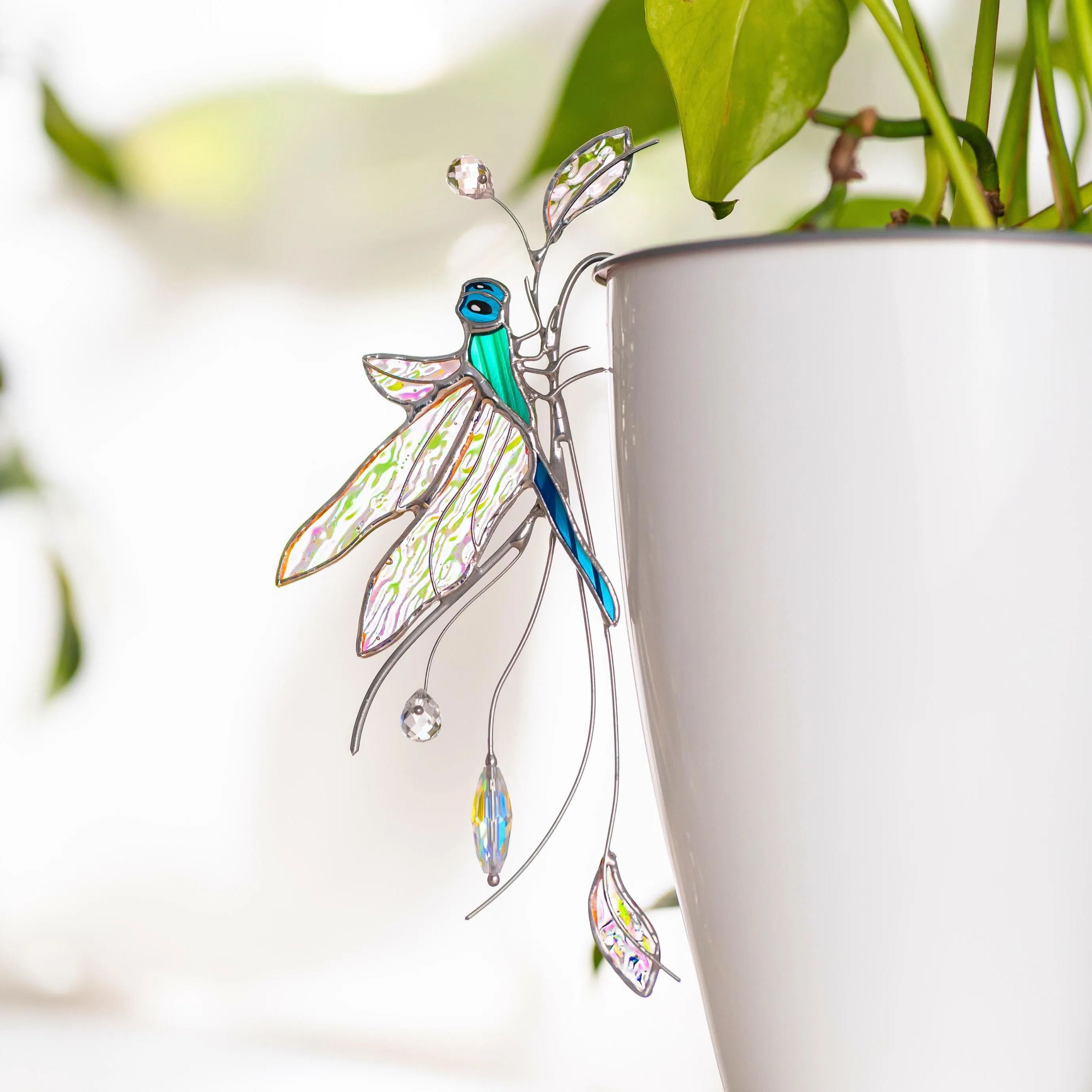 Décoration en forme de libellule en vitrail pour support de pot de fleurs, adaptée pour les bords de pot et les accents de table