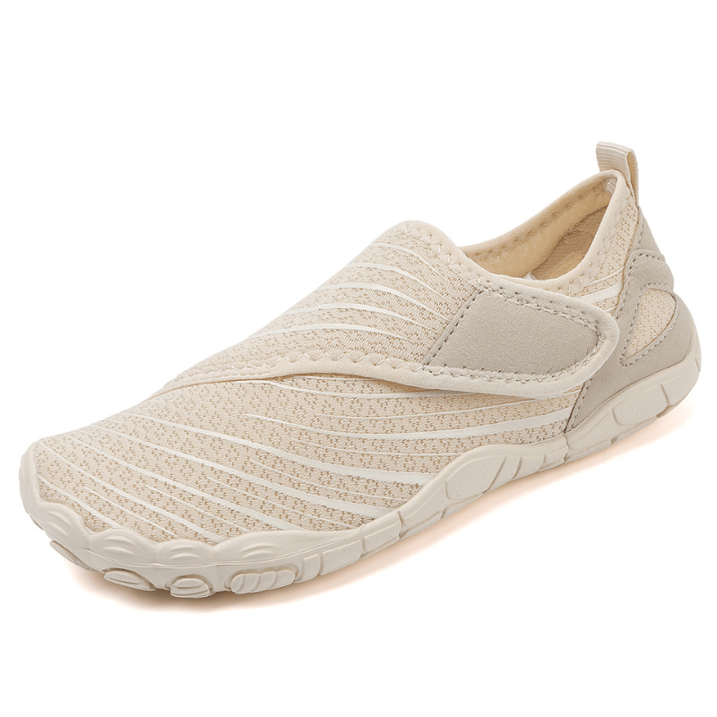 Easy to clean and designed for daily use, Barefoot shoes balance flexibility, structure, and comfort in a simple