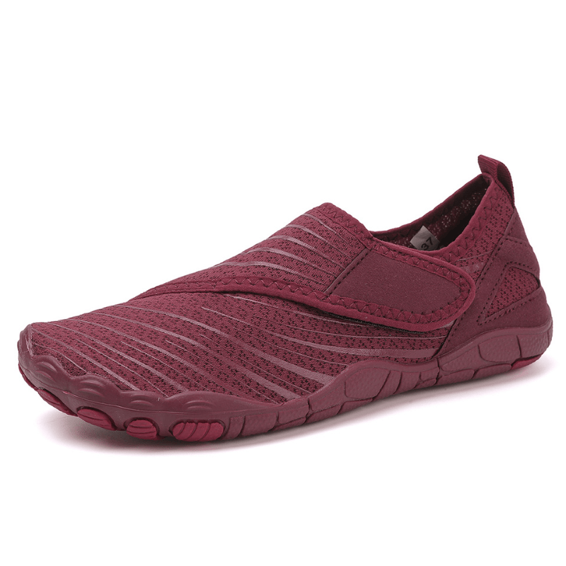 Easy to clean and designed for daily use, Barefoot shoes balance flexibility, structure, and comfort in a simple