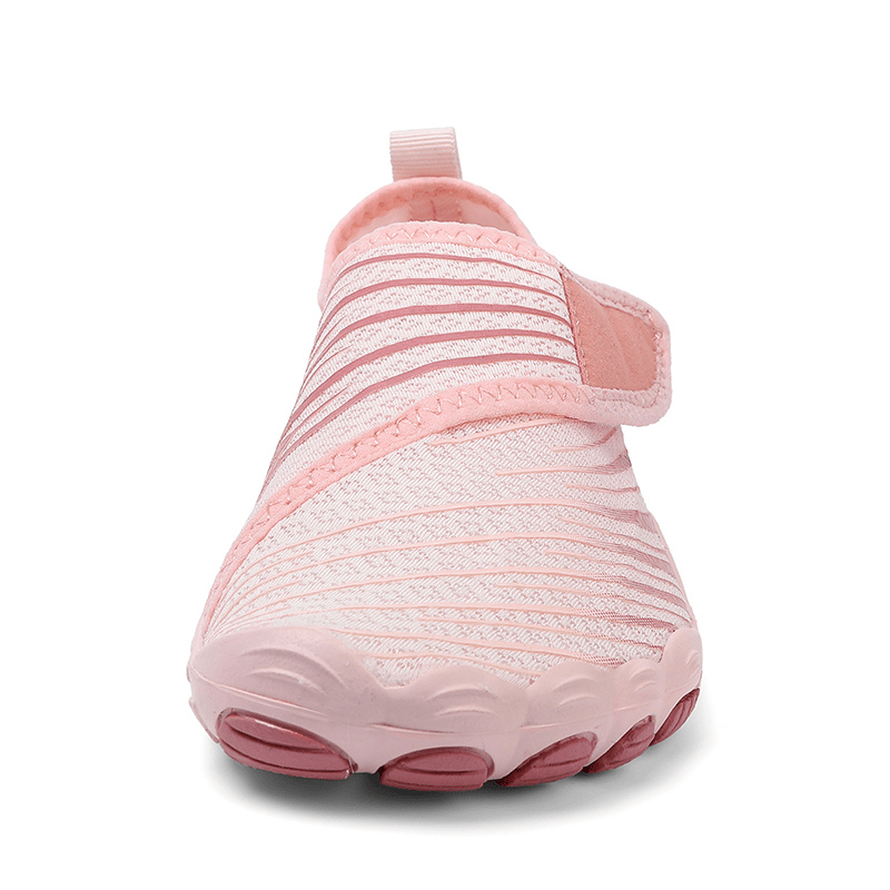 Easy to clean and designed for daily use, Barefoot shoes balance flexibility, structure, and comfort in a simple