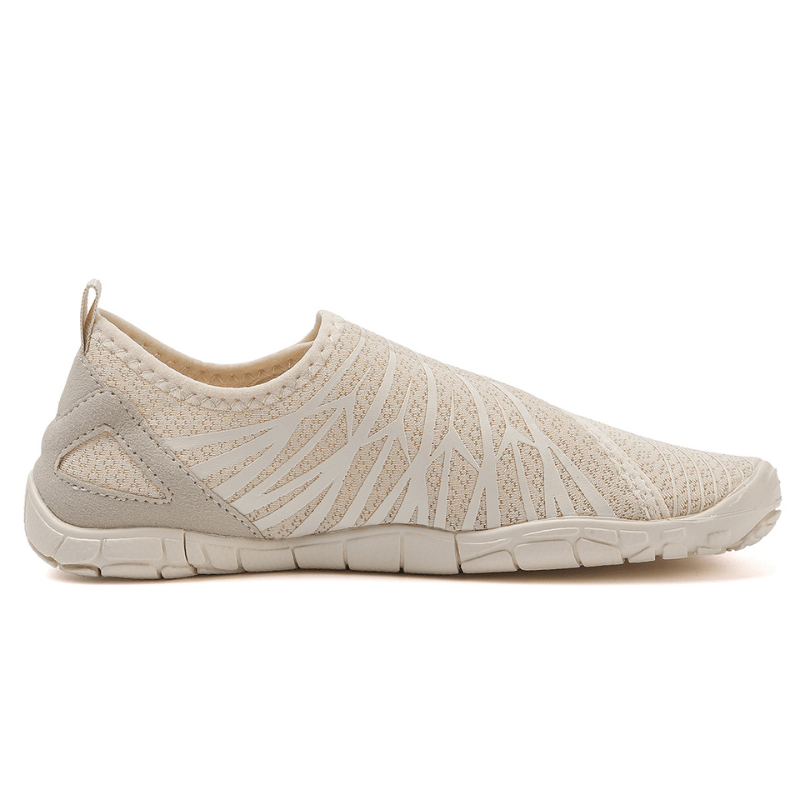 Easy to clean and designed for daily use, Barefoot shoes balance flexibility, structure, and comfort in a simple