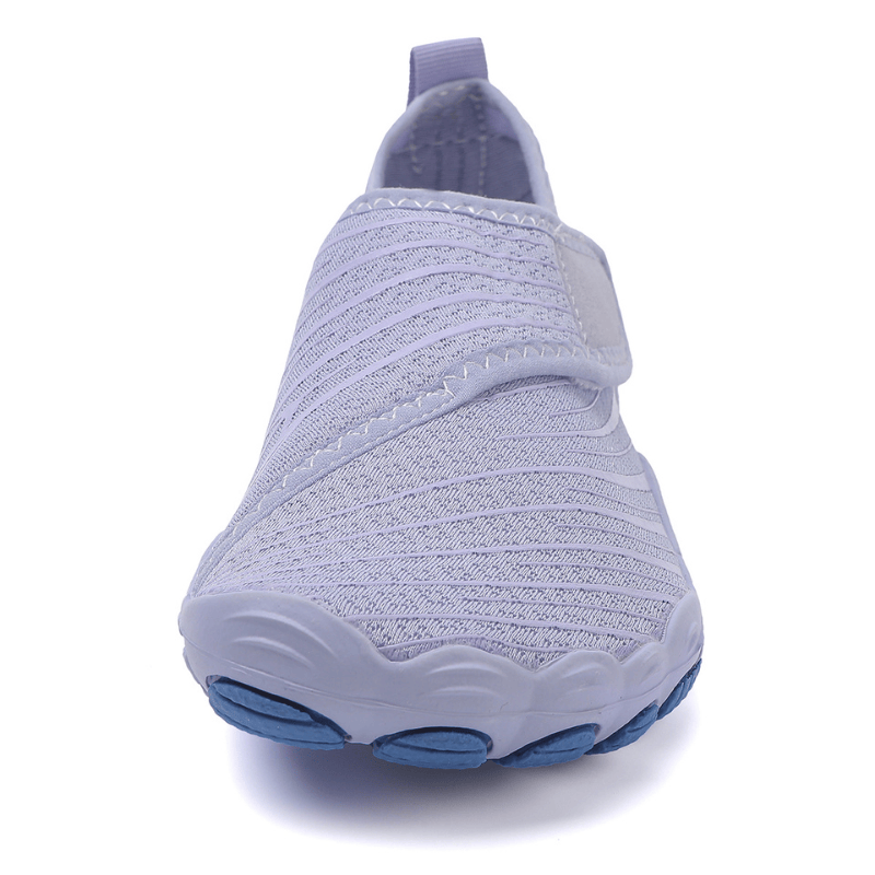 Easy to clean and designed for daily use, Barefoot shoes balance flexibility, structure, and comfort in a simple