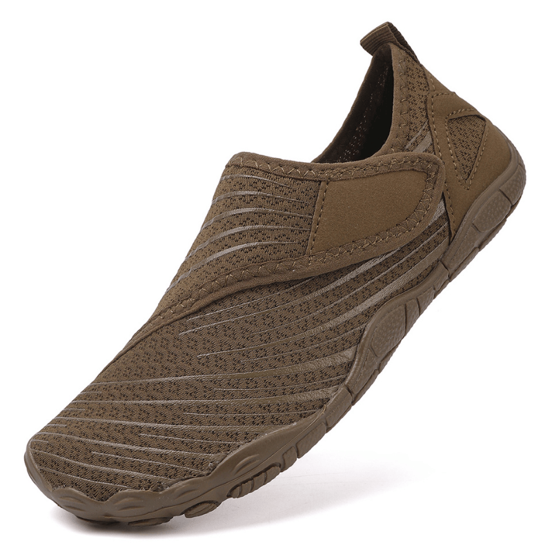 Easy to clean and designed for daily use, Barefoot shoes balance flexibility, structure, and comfort in a simple