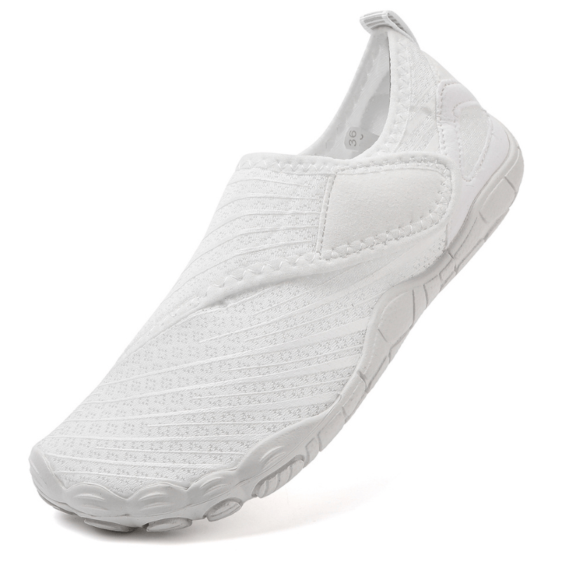 Easy to clean and designed for daily use, Barefoot shoes balance flexibility, structure, and comfort in a simple