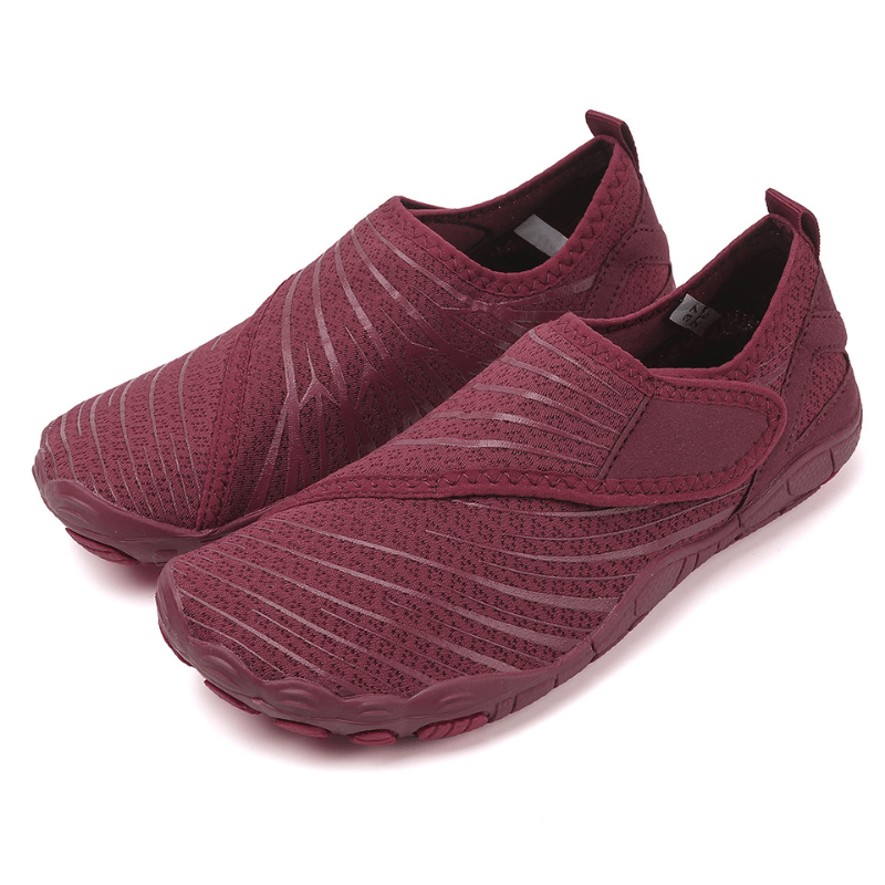 Easy to clean and designed for daily use, Barefoot shoes balance flexibility, structure, and comfort in a simple